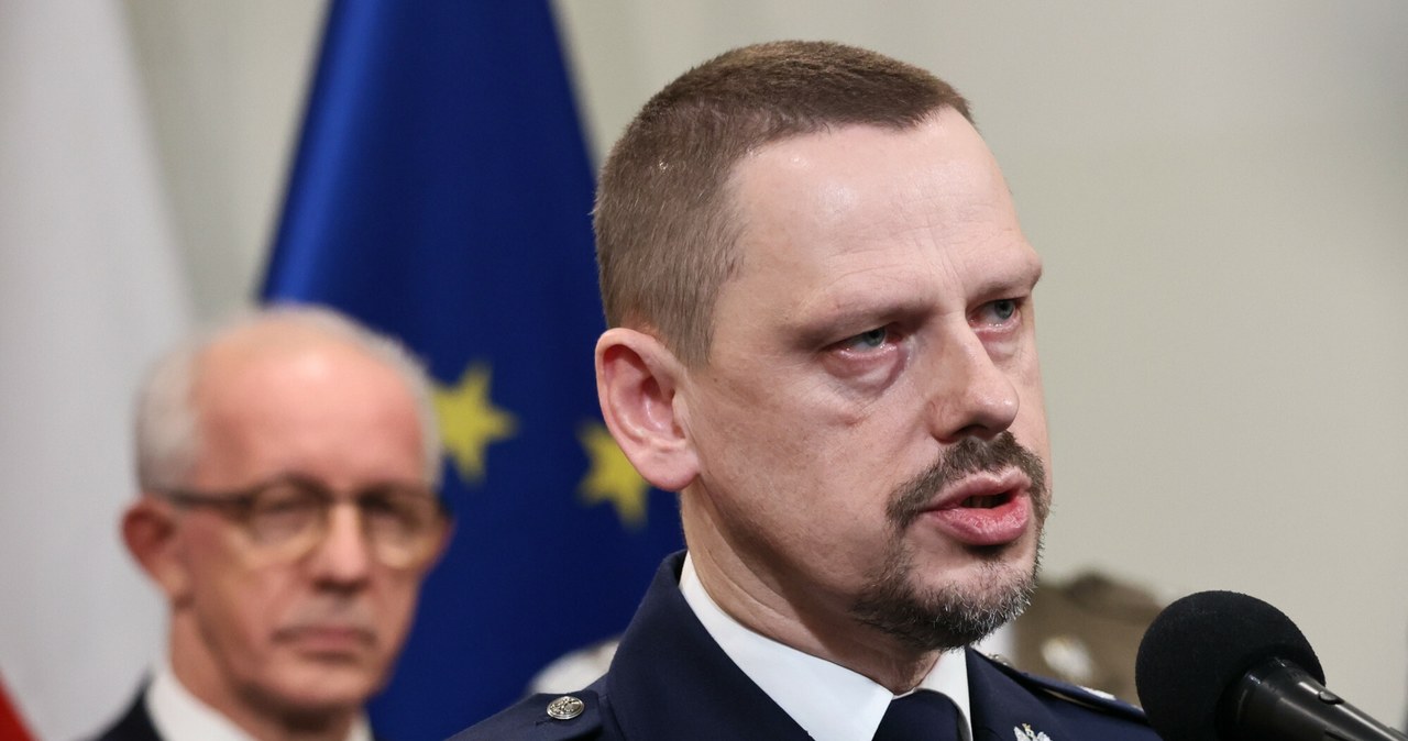 Szef policji: Romanowski był na Węgrzech przed decyzją sądu