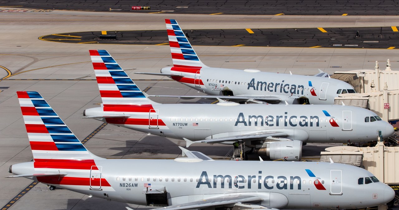 Zawieszone loty American Airlines. Ludzie utknęli na lotniskach