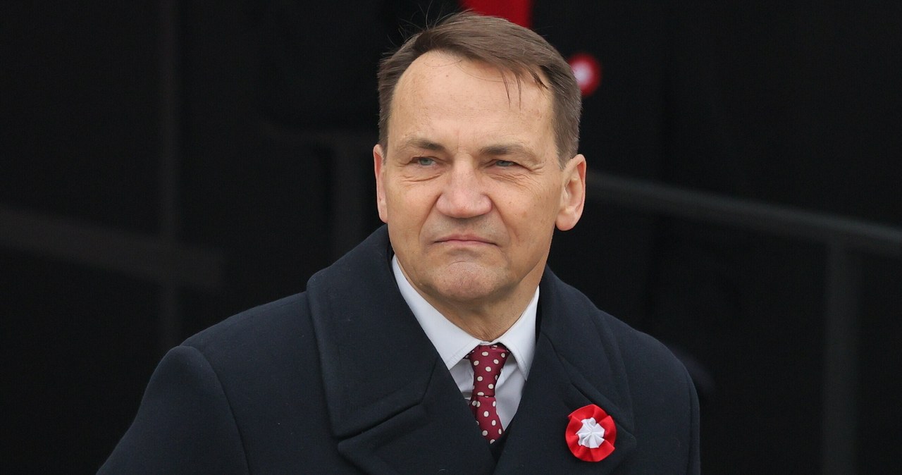 Sikorski oburzony pytaniem o pochodzenie żony. Lawina komentarzy