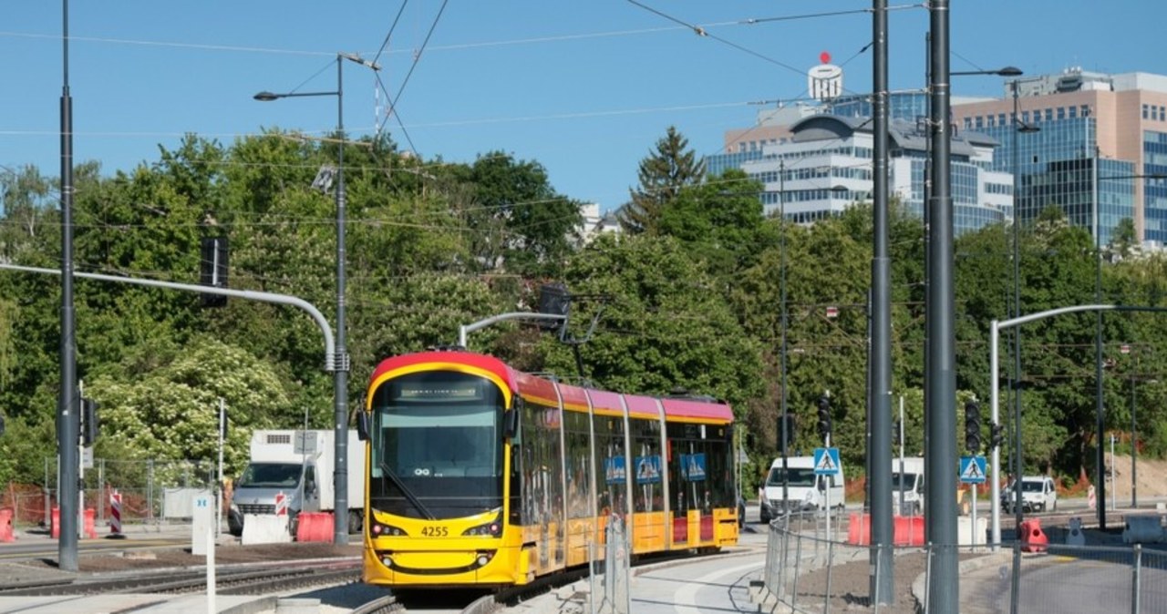 Nowe tramwaje dla Warszawy. Rozpisano przetarg